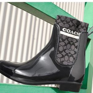 Coach Rivington Bootie